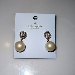 Brand new Kate Spade pearl earrings!